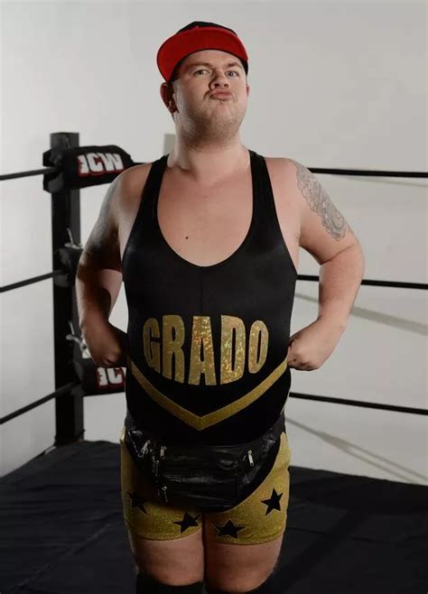 watch hilarious scots wrestling star grado announce why he will be teaming up with tennents