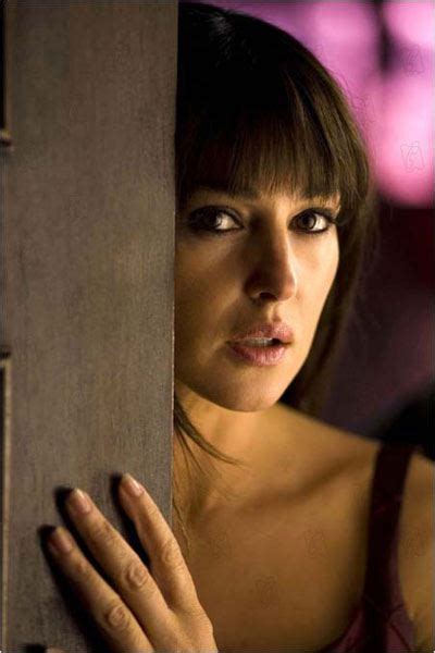 photo de monica bellucci dans le film shoot em up photo 68 sur 150 allociné