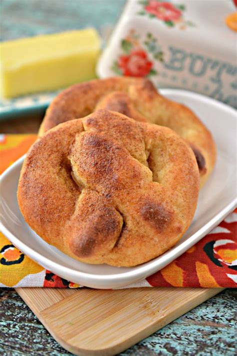 Weight watchers desserts and sweet snacks. Weight Watchers Cinnamon Sugar Pretzel - BEST WW Recipe - Dessert - Breakfast - Treat - Snack ...