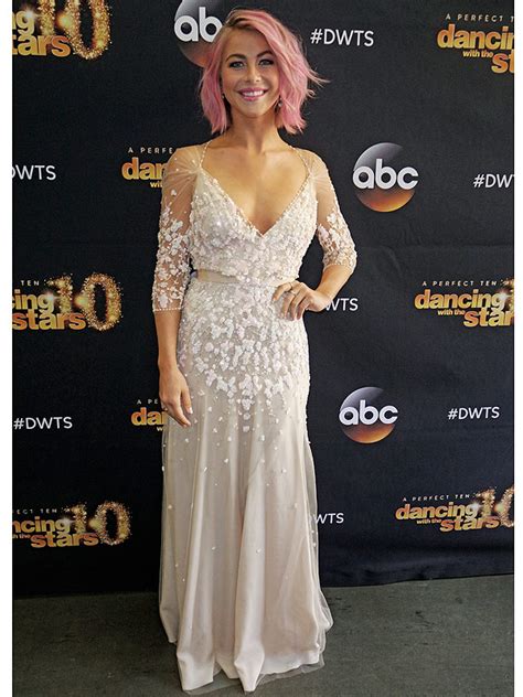 Julianne Houghs Dwts Photo Diary See How The Stars Pink Hair