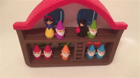 Le jeu snow white a été joué 9305 fois. Review: "Snow White" Deluxe Preschool Puzzle Game - YouTube