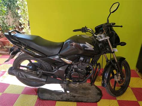 Honda motorcycle cb unicorn dazzler dlx dual colour price in mumbai, maharashtra, india. Used Honda Cb Unicorn Bike in K.V.Rangareddy 2013 model ...