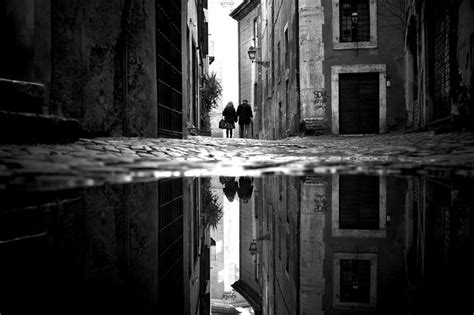 25 Best Of Black And White Street Photography Picsgen