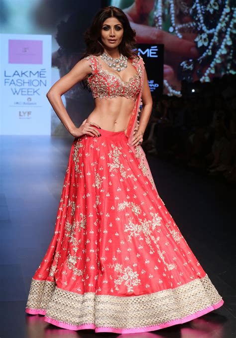 She began her modeling career at the age of 16, when she passed her tenth official exam in 1991. #Drool! Shilpa Shetty flaunts toned midriff - Rediff.com ...