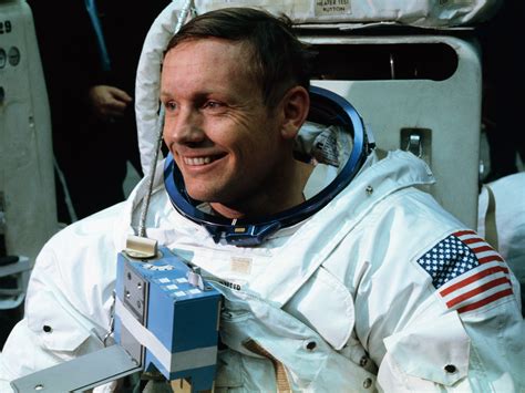 neil armstrong first man how ryan gosling s neil armstrong compares to the real life astronaut