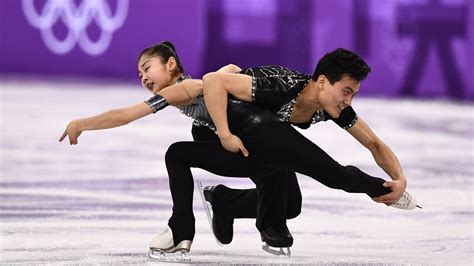 north korean figure skaters make olympic debut to cheers 90 3 kazu