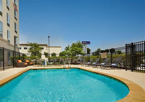 Hilton Garden Inn Austin North Pool Pictures And Reviews Tripadvisor