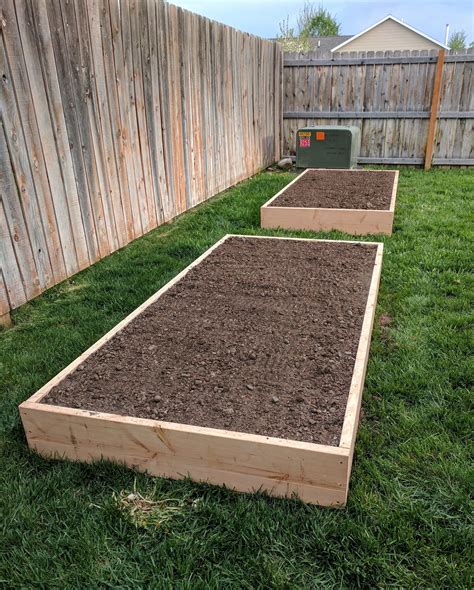Easy Cheap Diy Raised Garden Bed