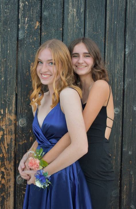 Wlw Lesbian Homecoming Dance Pic Cute Couple Homecoming Dance Prom