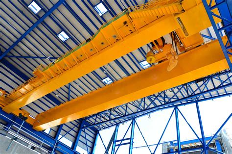 Whats The Difference Between An Overhead Crane And A Hoist