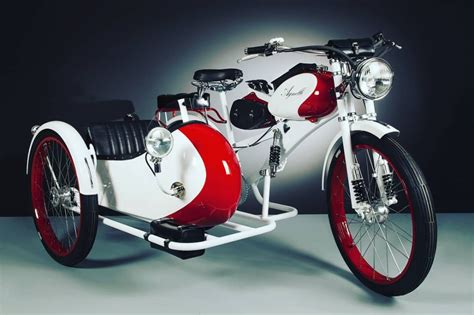 Why settle for an electric bike that only gets you half the way to your destination? What an amazing sidecar rig. I get so many ideas for my ...