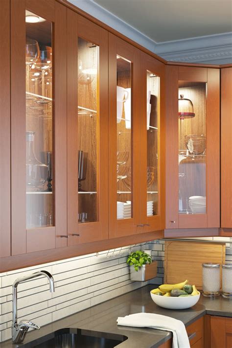 An instructional video on how to install your ikea lighting in the metod kitchen. Add some brilliant thinking to your IKEA SEKTION kitchen ...