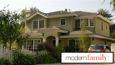 Modern family s cast shares heartfelt posts on the last day of filming the emmy winning series readsector. Phil and Claire Dunphy's "Modern Family" House For Sale