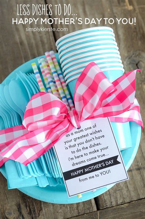 Mother's day around the world. Quick and Easy Mother's Day Gift Ideas and Printables ...