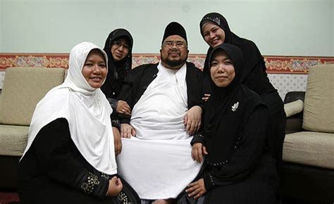 Malaysia Bans Steamy Islamic Sex Guide Report