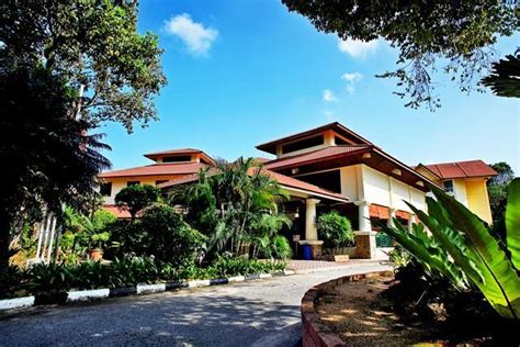 Suria Cherating Beach Resort Balok Compare Deals