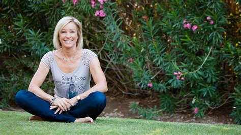 Even after tasting repeated failures in life, he had shown an indomitable spirit and had struggled throughout. Kim Kiyosaki Wiki, Birthday, Age, Bio, Net Worth & More