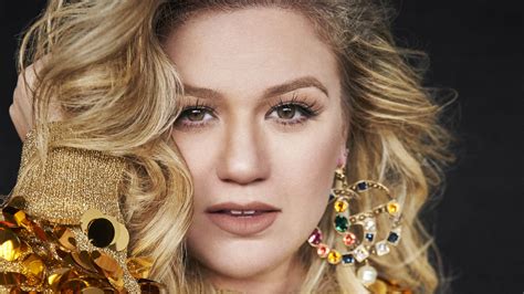 The winner of american idol's first season, later a hugely successful crossover pop star. Kelly Clarkson TODAY concert: What you need to know - TODAY.com