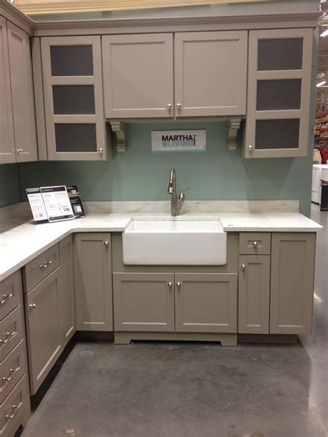 There's a variety of cabinet styles, door and hardware the martha stewart living collection at home depot has grown quickly since the home doyenne's contract with kmart expired. Martha Stewart Kitchen Display @ Home Depot | Home depot ...
