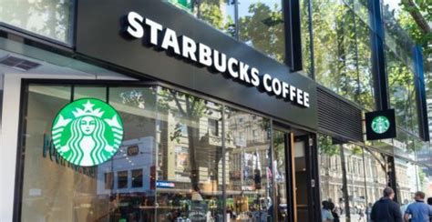 Starbucks Reveals Strategy To Reopen 85 Of Stores Across Canada In May