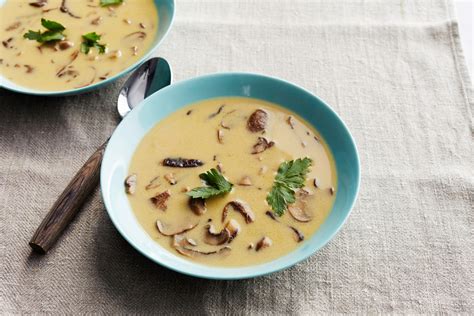 This is definitely an upgrade from the condensed cream of mushroom soup of your childhood! cream of oyster mushroom soup recipe