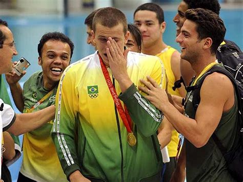 32 juegos olímpicos de 2008. .: OLIMPÍADAS DE PEQUIM 2008 - César Cielo é ouro nos 50m ...