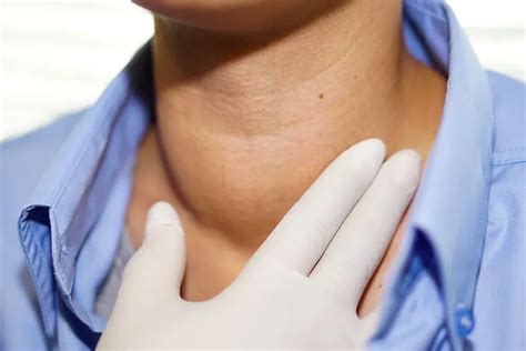 Minimally Invasive Thyroid Surgery For An Enlarged Thyroid Cv Ent