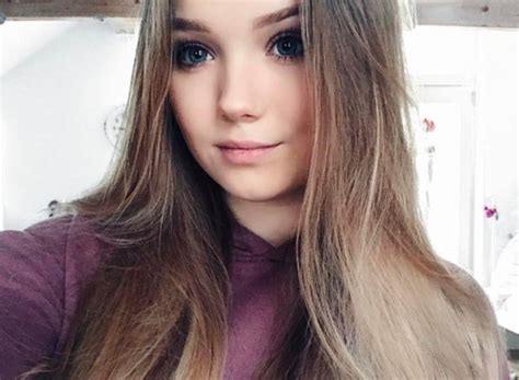 Vom hintergrund bis zur größe und farbe der animierten blocks lässt sich fast alles verändern. Fans sind stinksauer auf YouTuberin Julia Beautx! - STARZIP