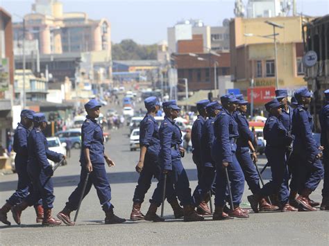 Crackdown In Harare Sparks Fears Of Return To Old Zimbabwe Ncpr News