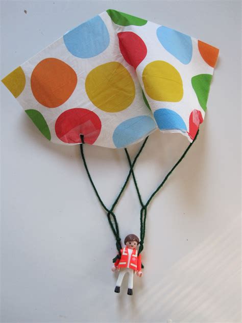 Toy Parachute Craft No Time For Flash Cards Toy Parachutes Crafts