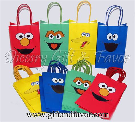 Personalized Paper Bags Dicesry T And Favor