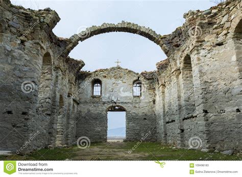 Abandoned Church In Dam Jrebchevo Bulgaria Stock Image Image Of Lake
