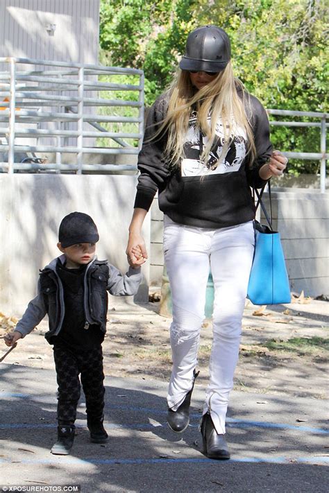Fergie And Cute Son Axl Wear Matching Baseball Caps For Sweet Day Out