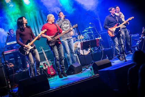 Die party findet bei mir zu hause statt. „Die Party des Jahres" - GRAND MALÖR wird 30