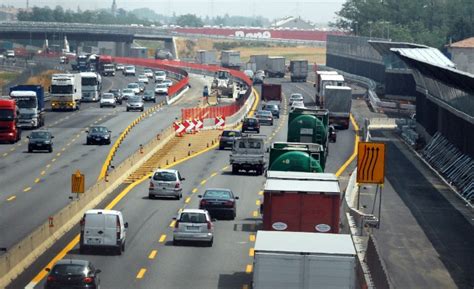 News e ultime notizie oggi da italia e mondo. Incidente mortale in A1 nel tratto appenninico - Firenze ...