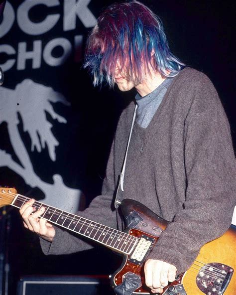 Kurt cobain (deceased) former body stats. Pin by 〈 🐇 〉 on kurt | Nirvana kurt cobain, Kurt cobain ...