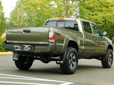 In your experience, is a truck like this too long to maneuver in many places in the desert and mountains? 2015 Toyota Tacoma Double Cab 4X4 V6 / TRD SPORT / LONG ...