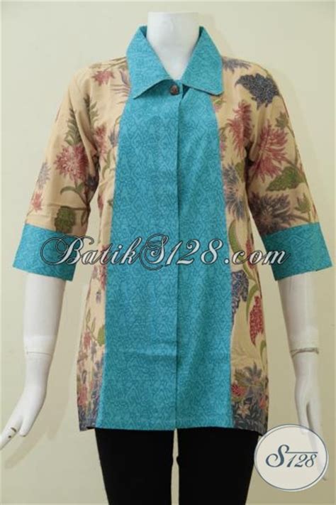 Contact toko baju seragam tk dan tpa on messenger. Baju Batik desain Paling baru Tahun Ini, Blus Batik Dengan ...