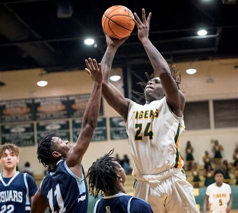 Mccomb Boys Upended By Lanier At Home The Enterprise Journal