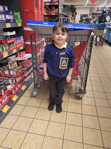 Aldi store get five-year-old in for a "shift" - and even give him a uniform