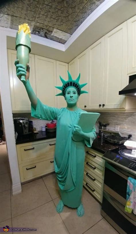 Statue Of Liberty Costume Diy Diy Ideas