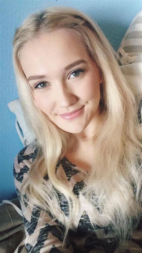Norwegian Blonde Rprettygirls