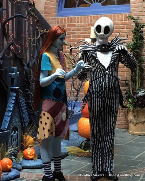 Photo Tour And Specialty Eats Halloween Time At Disneyland Resort