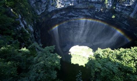 China Scientists Stunned As Huge Sinkhole Found Hiding Ancient Forest ‘spectacular Science