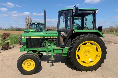John Deere 2650 Compact Tractor Farmlisty™ Global Alliance