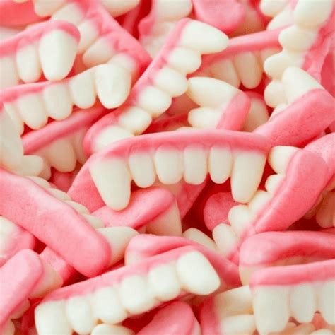 Huer Gummy Teeth Fangs Candy 1kg22lbs Imported From Canada