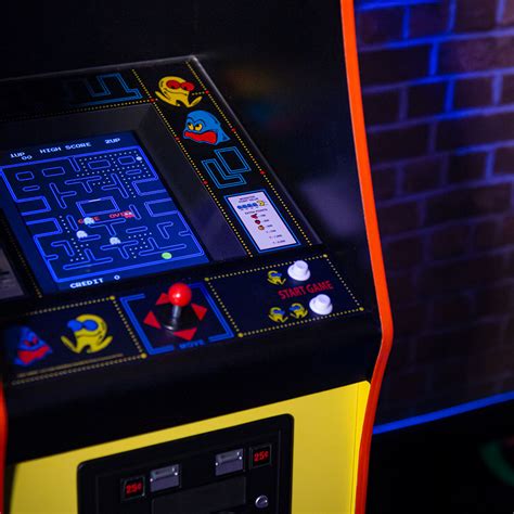 Resembles original artwork coinless operation, owner can adjust the volume, on screen game selection menu. Pac-Man Quarter Scale Arcade Cabinet - Numskull