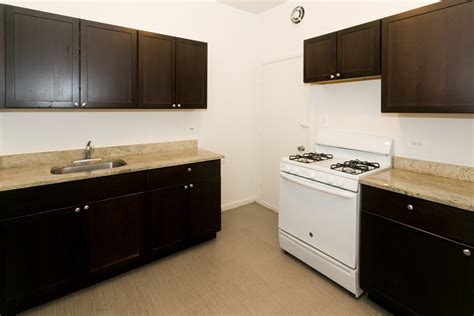 Chicago Two Bedroom Apartment For Rent 2a Mac Properties