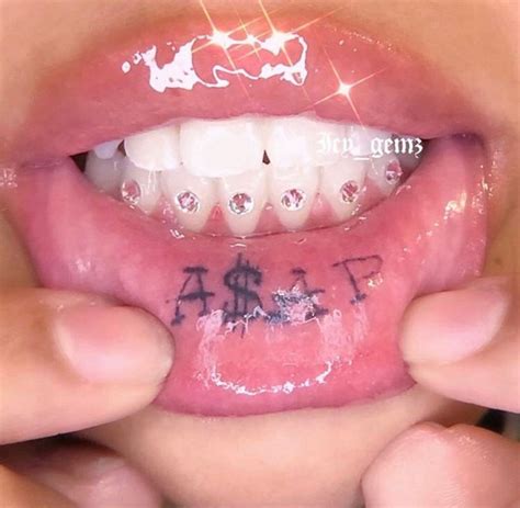 Pictures Of Infected Lip Piercings Pin On Ear Piercing Ideas Jay Forkeded