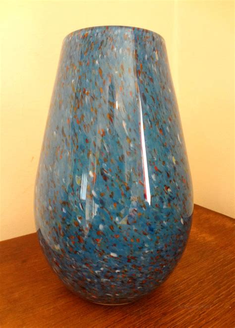 Antiques Atlas Strathearn Retro Art Glass Vase